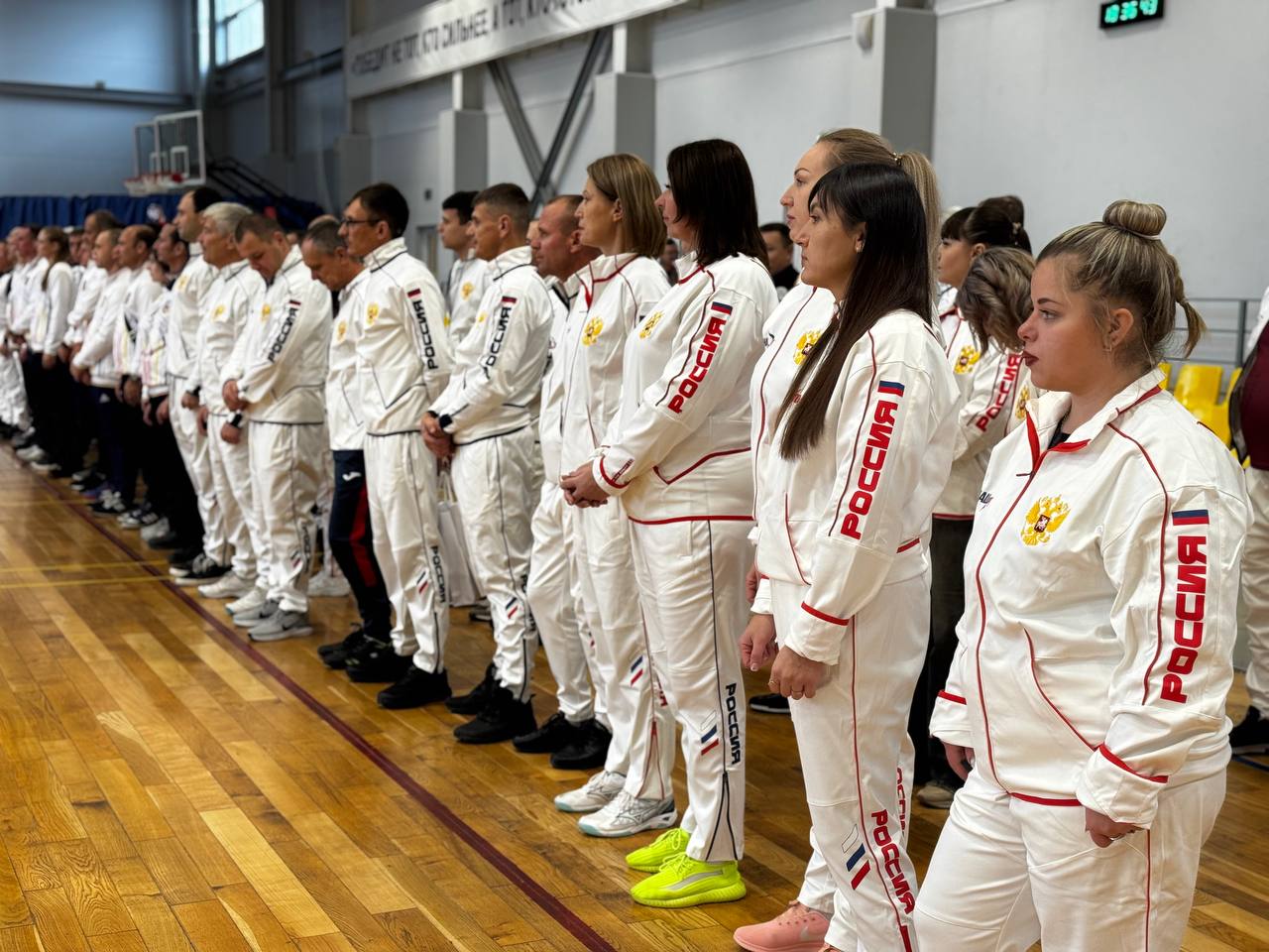 Команда ЛНР заняла третье общекомандное место в спартакиаде госслужащих Команда ЛНР заняла третье общекомандное место в спартакиаде госслужащих