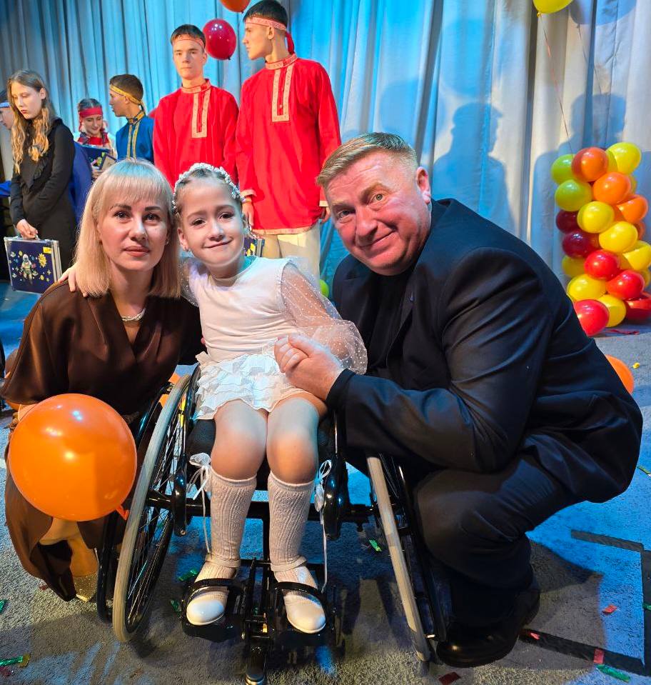 Инна Швенк: В Луганске прошел Фестиваль инклюзивного творчества «Осенняя мелодия» Инна Швенк: В Луганске прошел Фестиваль инклюзивного творчества «Осенняя мелодия»