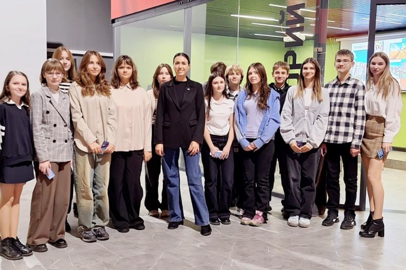 Многонациональность России: объединяя сердца и культуры Многонациональность России: объединяя сердца и культуры