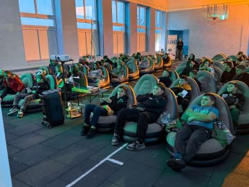 Константин Бутримов: Переездной кинотеатр посетил Нижний Нагольчик Антрацитовского муниципального округа