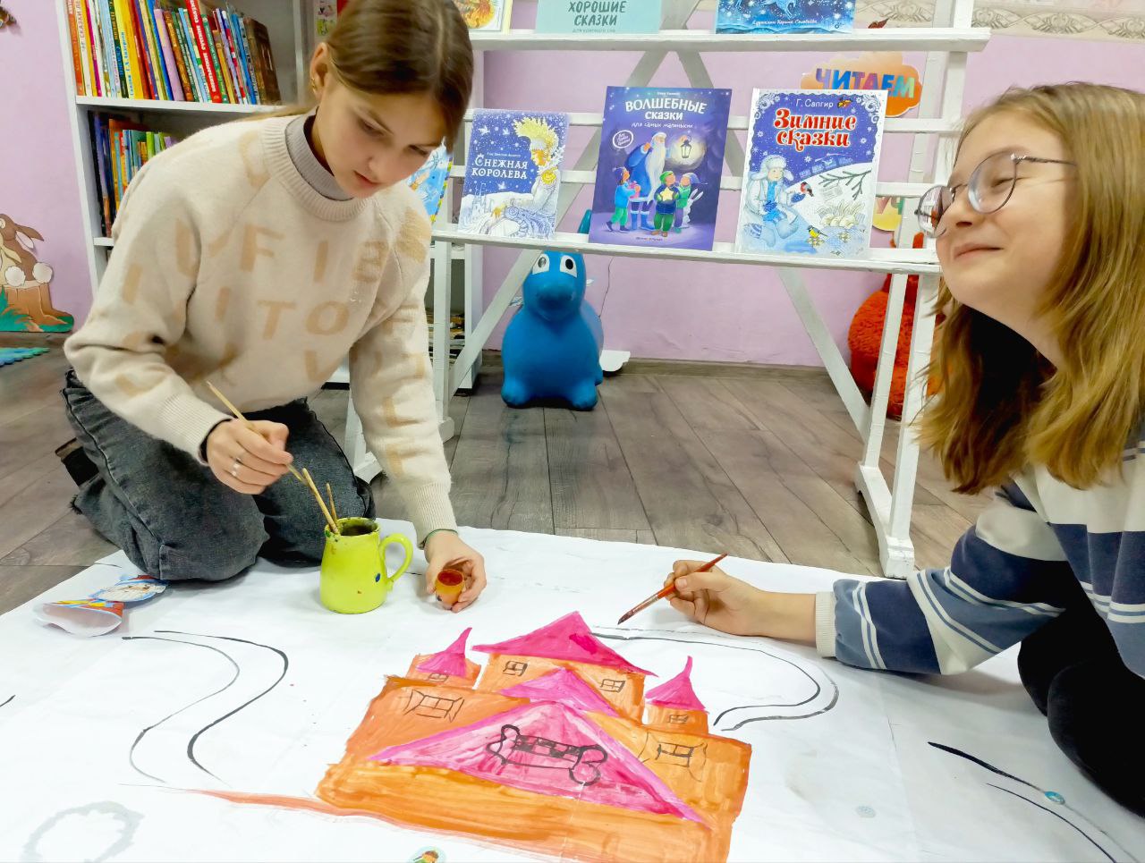 Литературный час «Он живёт в Великом Устюге – Всероссийский Дед Мороз» Литературный час «Он живёт в Великом Устюге – Всероссийский Дед Мороз»