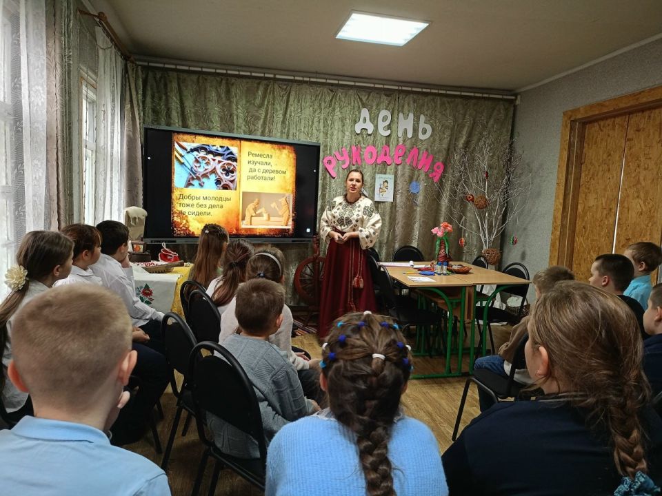 А вы знали, что существует праздник - День рукоделия? А вы знали, что существует праздник - День рукоделия?