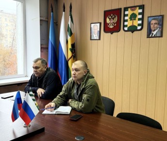 Евгений Шаталин: Провел рабочее совещание с участием руководителей ключевых предприятий и организаций ЖКХ города Рубежного