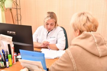 Красноярские врачи продолжают оказывать медицинскую помощь жителям Свердловского муниципалитета