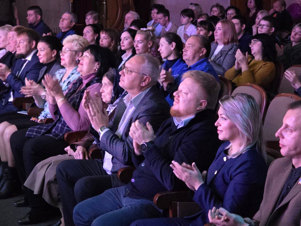 Инна Швенк: В Луганске прошел Фестиваль инклюзивного творчества «Осенняя мелодия» Инна Швенк: В Луганске прошел Фестиваль инклюзивного творчества «Осенняя мелодия»