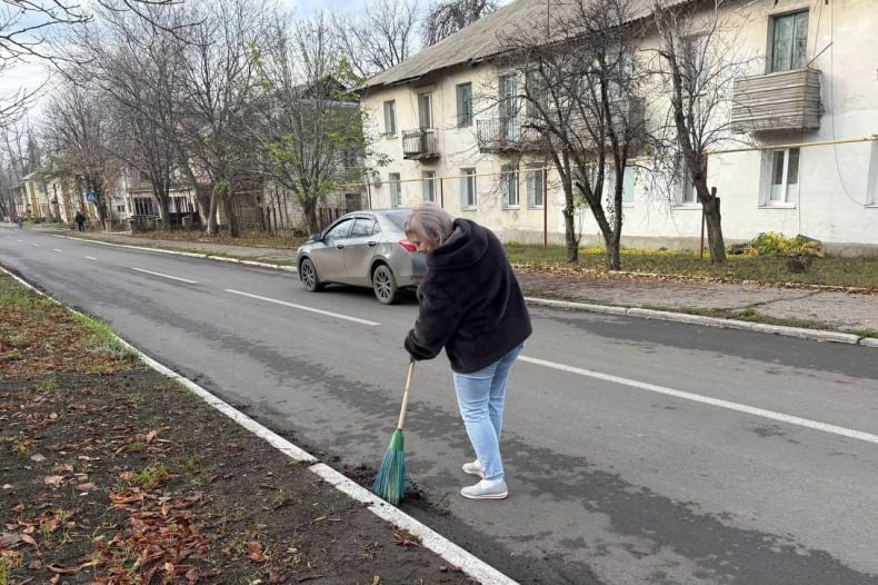 В Червонопартизанске провели субботник В Червонопартизанске провели субботник