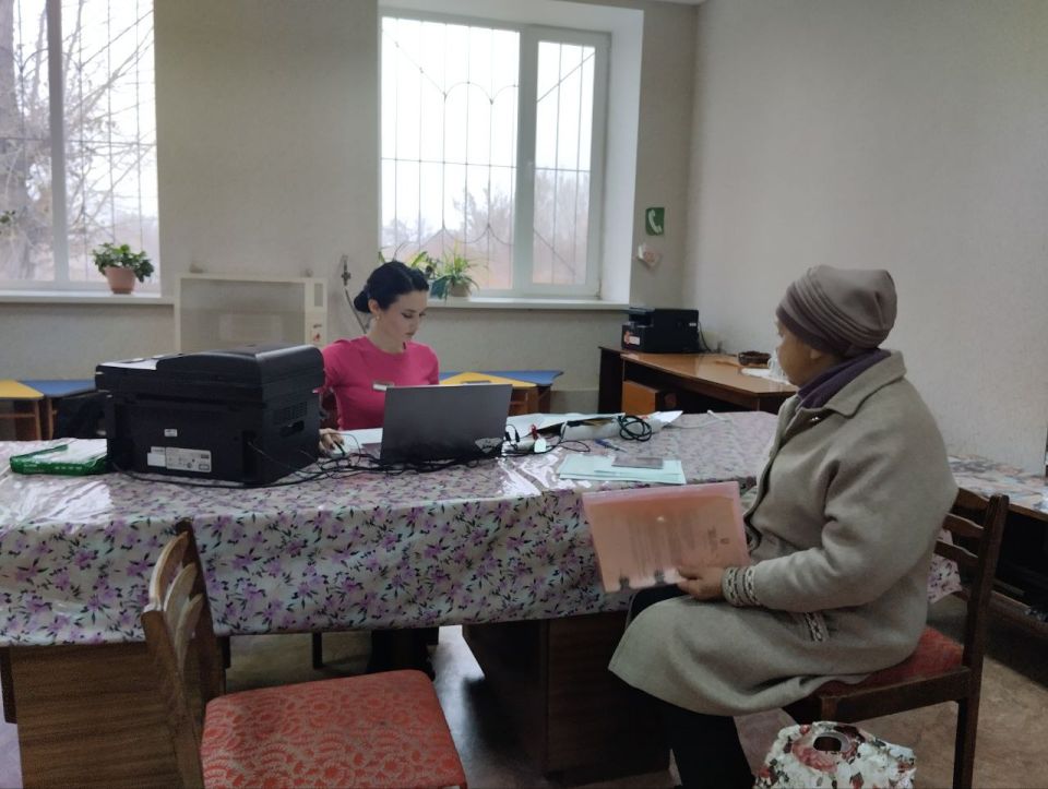 В Старобельском муниципальном округе продолжается работа по обеспечению доступности государственных услуг и социальной инфраструктуры для жителей сельских населённых пунктов В Старобельском муниципальном округе продолжается работа по обеспечению доступности государственных услуг и социальной инфраструктуры для жителей сельских населённых пунктов
