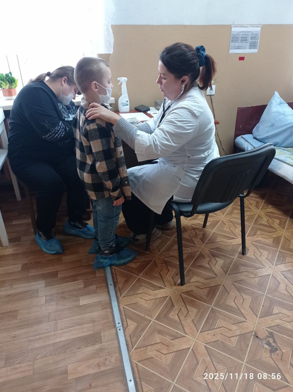 Сегодня в Перевальск прибыли врачи-педиатры Оксана Мужикова и Анастасия Корчагина из детской поликлиники №9 города Оренбурга Сегодня в Перевальск прибыли врачи-педиатры Оксана Мужикова и Анастасия Корчагина из детской поликлиники №9 города Оренбурга