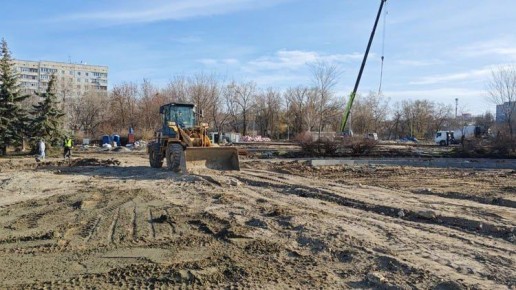В Луганске идет второй этап реконструкция парка «Дружба»