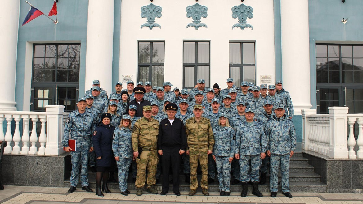 Олег Калинкин посетил линейные отделы МВД России в ДНР, ЛНР, Херсонской и Запорожской областях