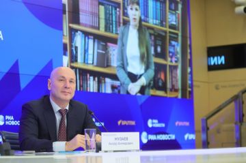 Родители ЛНР приняли участие во Всероссийской встрече с руководителем Рособрнадзора