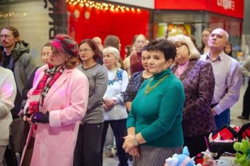 В Свердловском Молодежном центре расцвело настоящее искусство!