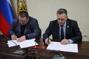 Андрей Рубанцов: Сегодня подписали соглашение между Администрацией городского округа и фракцией Всероссийской политической партии «Единая Россия»