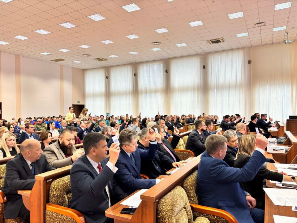 Секретарь Северодонецкого местного отделения партии «ЕДИНАЯ РОССИЯ» Яна Сылкина вошла в Региональный политический совет и Президиум Регионального политсовета Луганского регионального отделения партии Секретарь Северодонецкого местного отделения партии «ЕДИНАЯ РОССИЯ» Яна Сылкина вошла в Региональный политический совет и Президиум Регионального политсовета Луганского регионального отделения партии