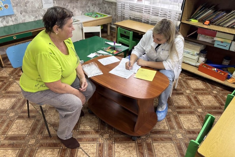 Красноярские врачи продолжают осуществлять выездные приемы в населенные пункты Свердловского округа Красноярские врачи продолжают осуществлять выездные приемы в населенные пункты Свердловского округа