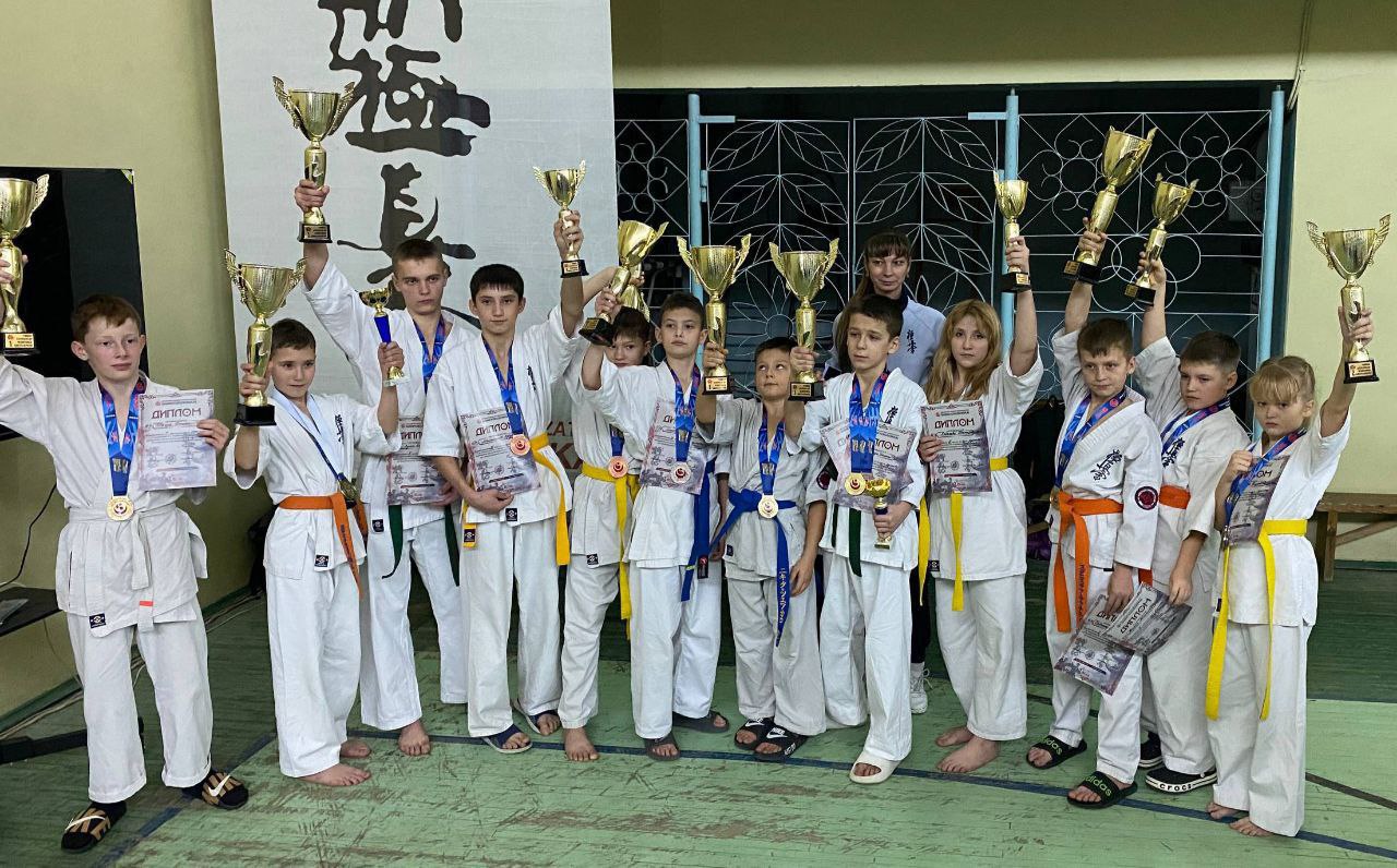 Первенство и Чемпионат ДНР по шинкиокушин