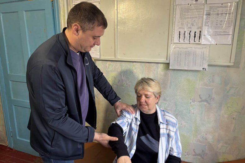 Красноярские врачи продолжают осуществлять выездные приемы в населенные пункты Свердловского округа Красноярские врачи продолжают осуществлять выездные приемы в населенные пункты Свердловского округа