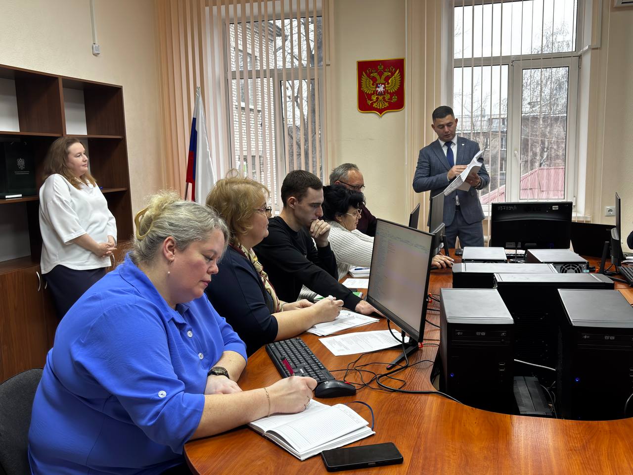 В целях обеспечения бесперебойной и технически грамотной работы судебной системы в условиях модернизации судопроизводства Верховным Судом Луганской Народной Республики совместно с Управлением Судебного департамента в... В целях обеспечения бесперебойной и технически грамотной работы судебной системы в условиях модернизации судопроизводства Верховным Судом Луганской Народной Республики совместно с Управлением Судебного департамента в...