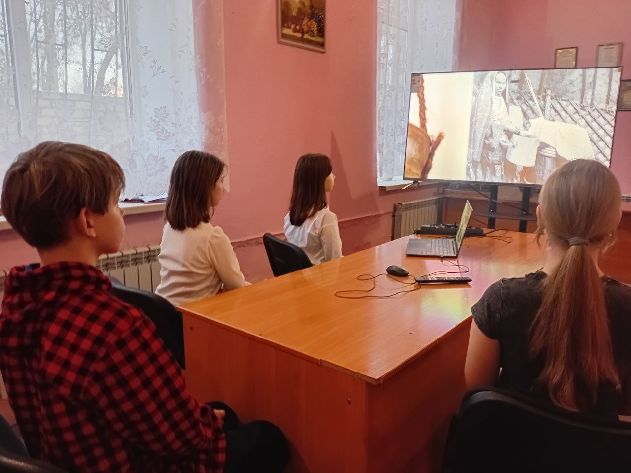 Российская Федерация-одна из самых многоэтничных государств в мире Российская Федерация-одна из самых многоэтничных государств в мире