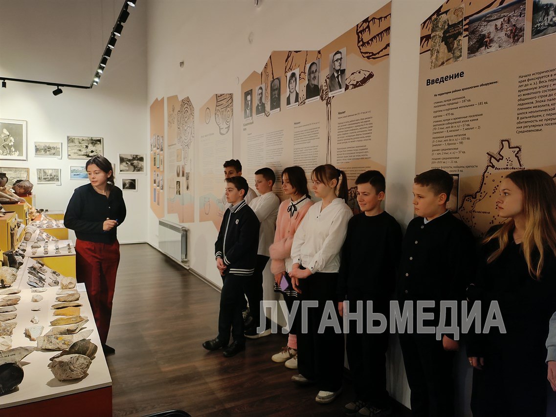 В Станично-Луганском музее донского казачества прошел урок по изготовлению керамических изделий