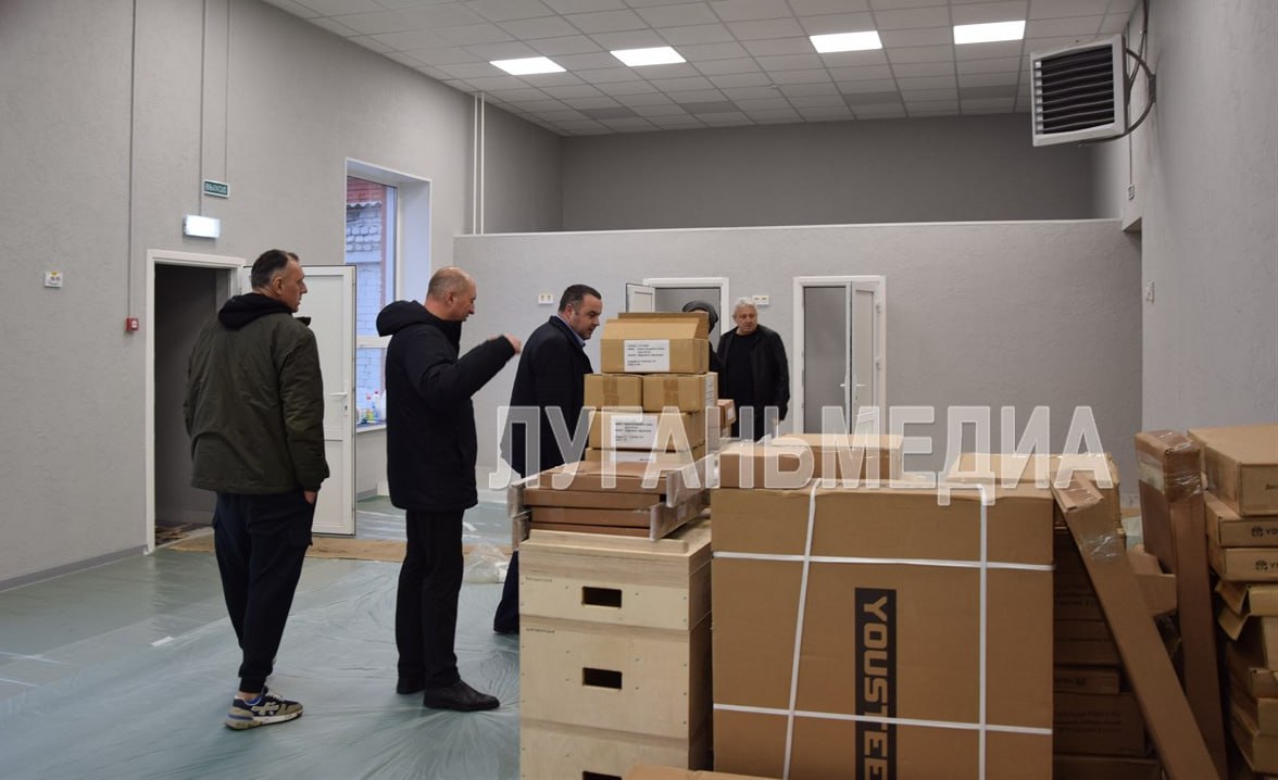 В спорткомплексе Славяносербска завершаются ремонтно-восстановительные работы