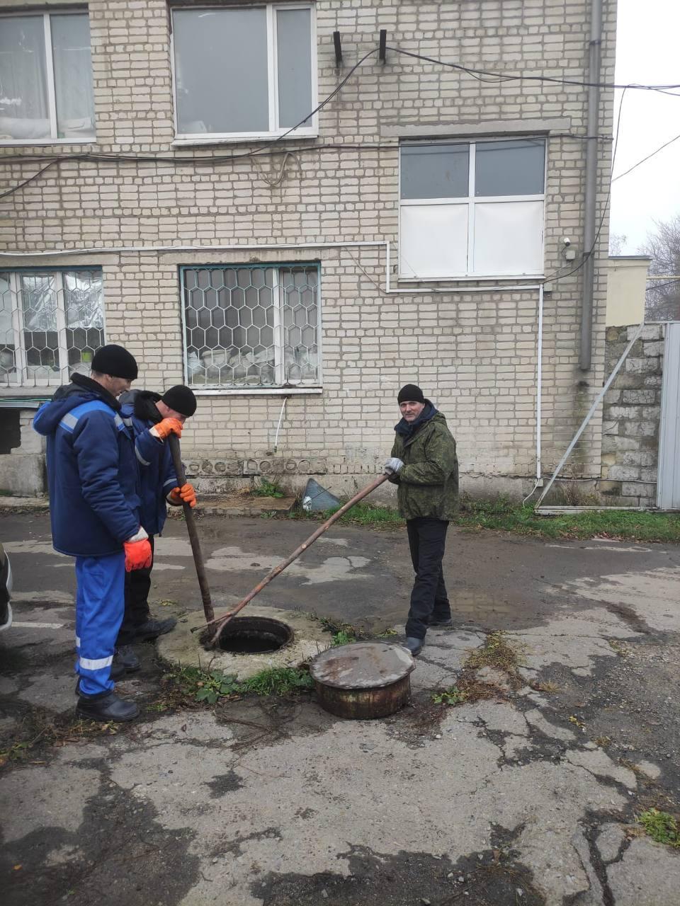 Ульяновские коммунальщики восстановили работу канализационной системы в Лутугинском муниципальном округе