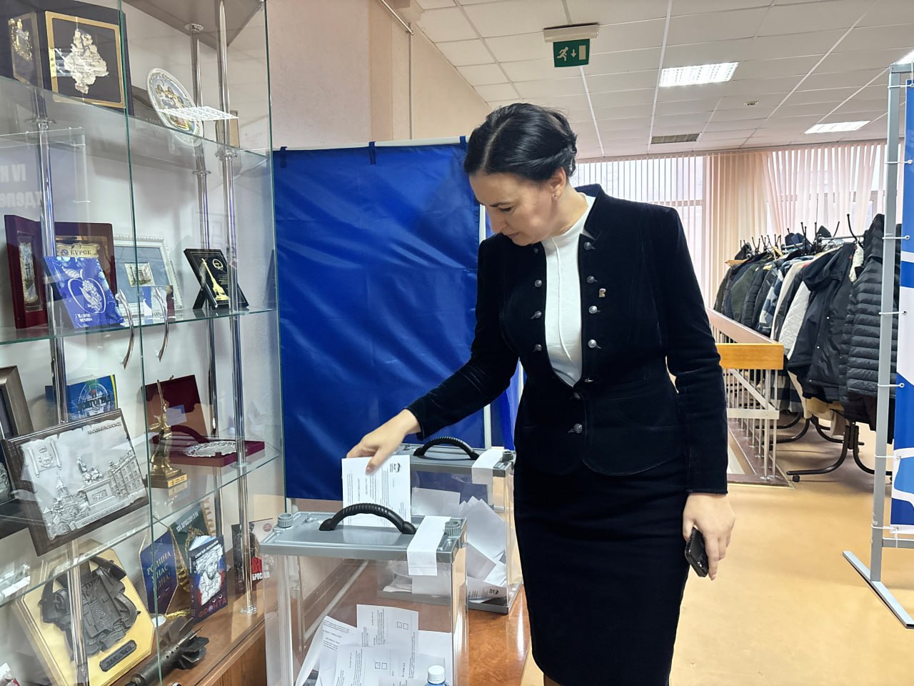 В Луганске прошла IV Конференция Луганского регионального отделения партии «Единая Россия» В Луганске прошла IV Конференция Луганского регионального отделения партии «Единая Россия»