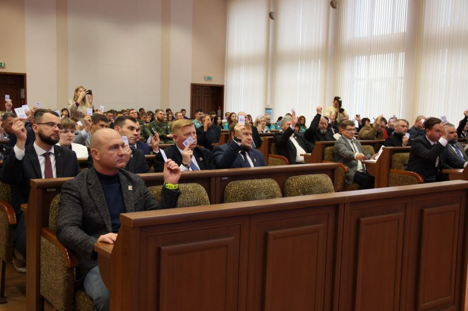 В ЛНР прошла IV конференция Луганского реготделения партии «Единая Россия» В ЛНР прошла IV конференция Луганского реготделения партии «Единая Россия»