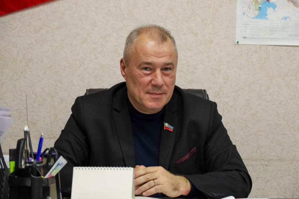 Развитие межпарламентского взаимодействия обсудили в Комитете по информационной политике