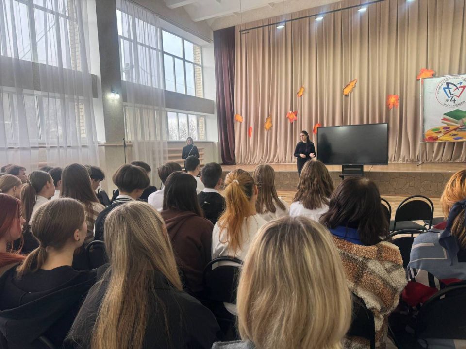 � ���������� ���������� ����� ��������� � �������������� ��������� ��. �������� ������� ���������������� ������ ��� �������� ���� ��� ���� � 4�