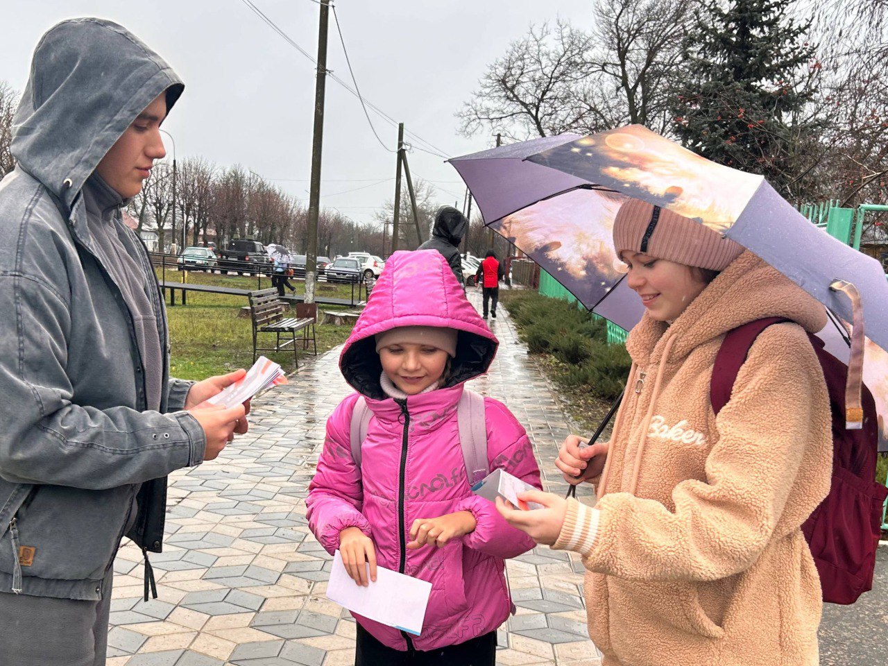 Сотрудники МБУ "Марковский районный дом культуры" провели мероприятие по профилактике и противодействию вовлечения несовершеннолетних в употребление наркотических средств и сильнодействующих веществ, в их незаконный оборот Сотрудники МБУ "Марковский районный дом культуры" провели мероприятие по профилактике и противодействию вовлечения несовершеннолетних в употребление наркотических средств и сильнодействующих веществ, в их незаконный оборот