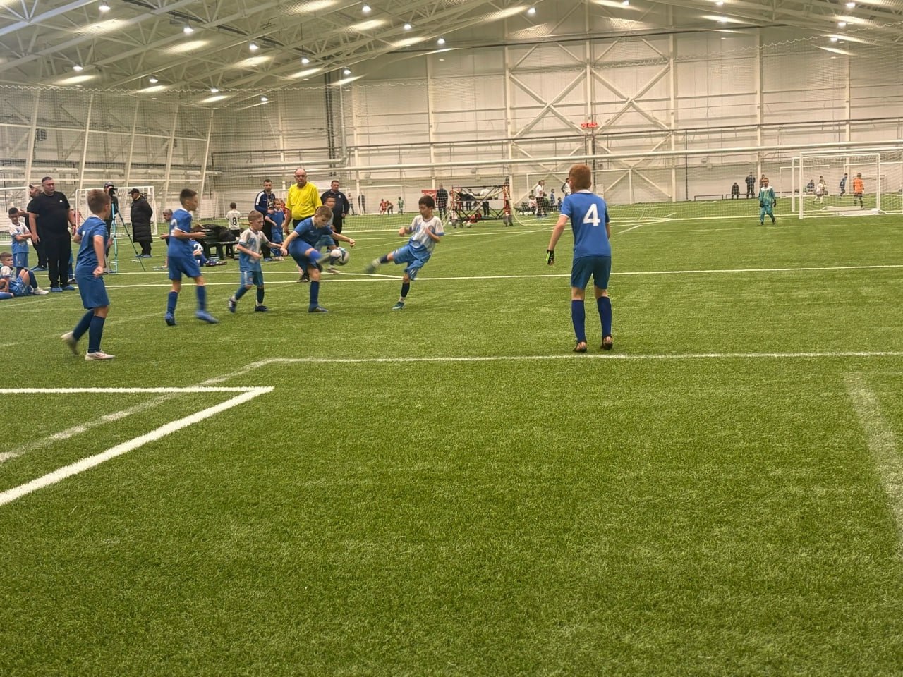 Лутугинская футбольная команда приняла участие на Всероссийских соревнованиях «Кожаный мяч – детям» Лутугинская футбольная команда приняла участие на Всероссийских соревнованиях «Кожаный мяч – детям»