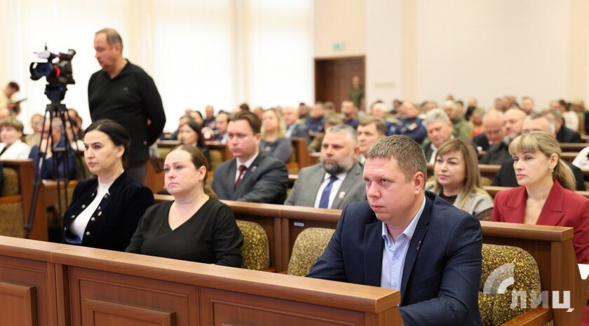 Реготделение «Единой России» в ЛНР обновило состав президиума и политсовета