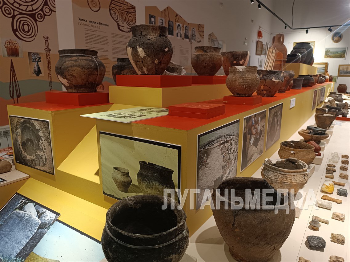 В Станично-Луганском музее донского казачества прошел урок по изготовлению керамических изделий В Станично-Луганском музее донского казачества прошел урок по изготовлению керамических изделий