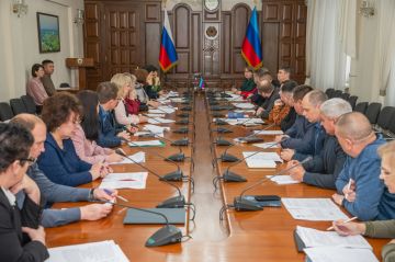 «ЛНР активно преображает общественные пространства», — Елена Кузьмина