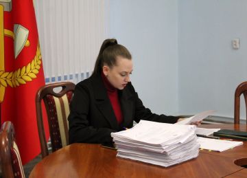 Заседание муниципальной комиссии по делам несовершеннолетних