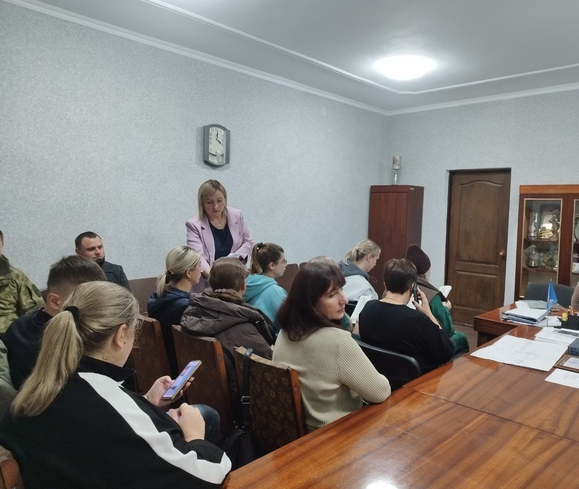 В поселке Краснодон состоялось собрание активных граждан, посвященное вопросам организации территориального общественного самоуправления (ТОС) на их территории В поселке Краснодон состоялось собрание активных граждан, посвященное вопросам организации территориального общественного самоуправления (ТОС) на их территории