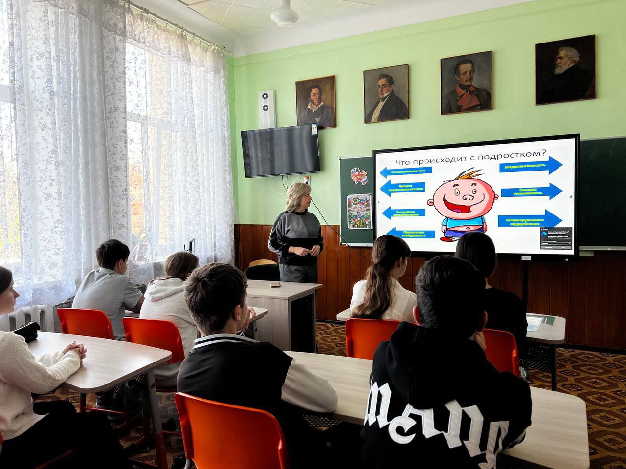 Медицинский работник - это престижная и уважаемая профессия Медицинский работник - это престижная и уважаемая профессия