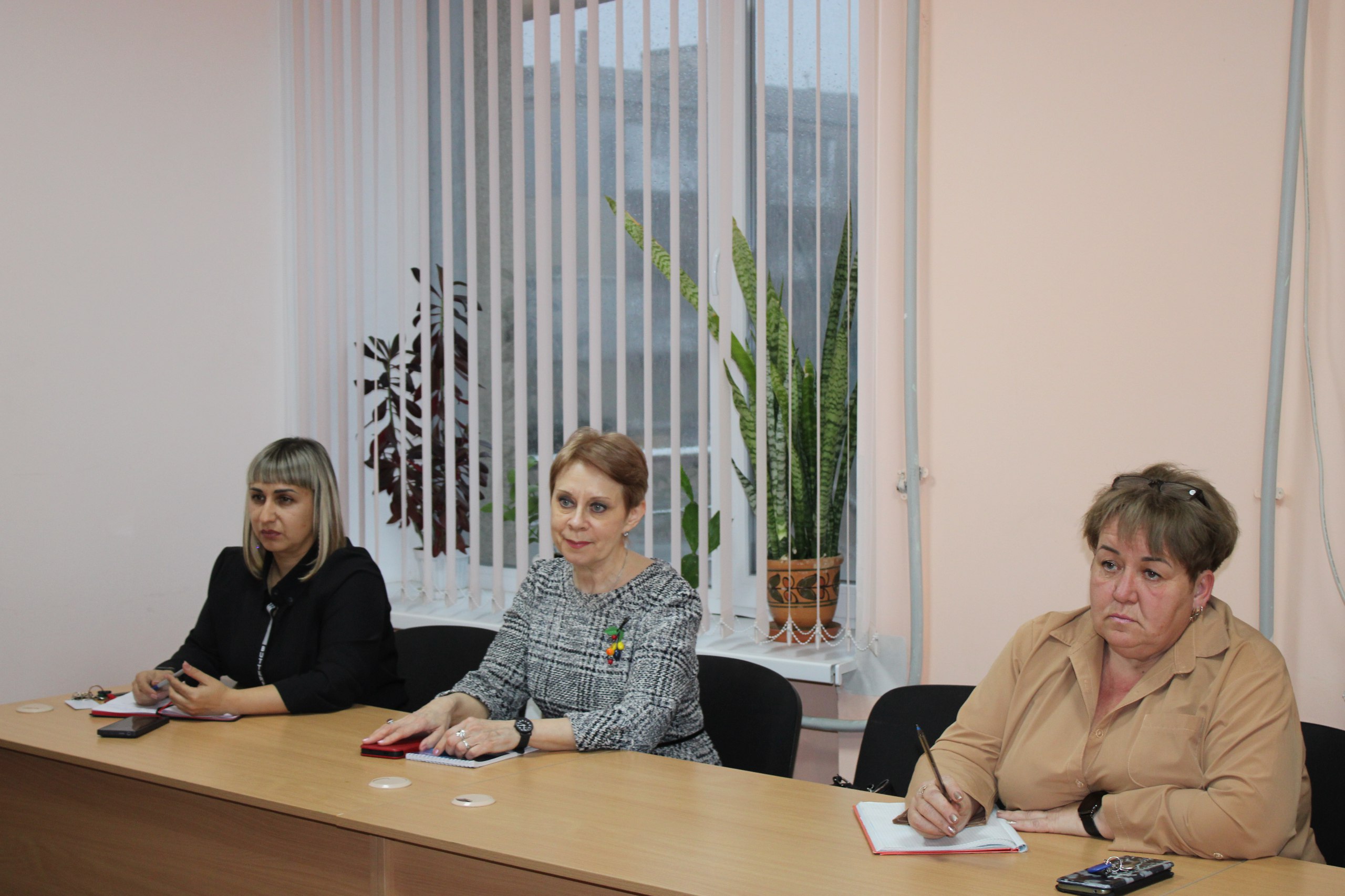 В Администрации городского округа город Ровеньки прошло заседание межведомственной комиссии, посвященное вопросам предоставления государственной социальной помощи на основании социального контракта В Администрации городского округа город Ровеньки прошло заседание межведомственной комиссии, посвященное вопросам предоставления государственной социальной помощи на основании социального контракта