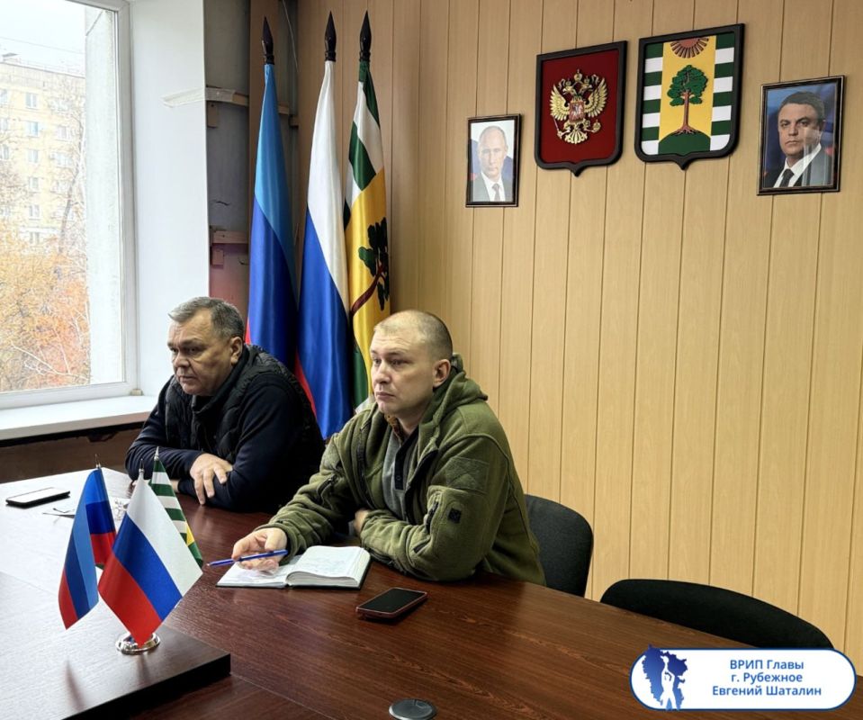 Подборка о ГЛАВном. Глава Станично-Луганского округа - Альберт Зинченко Подборка о ГЛАВном. Глава Станично-Луганского округа - Альберт Зинченко