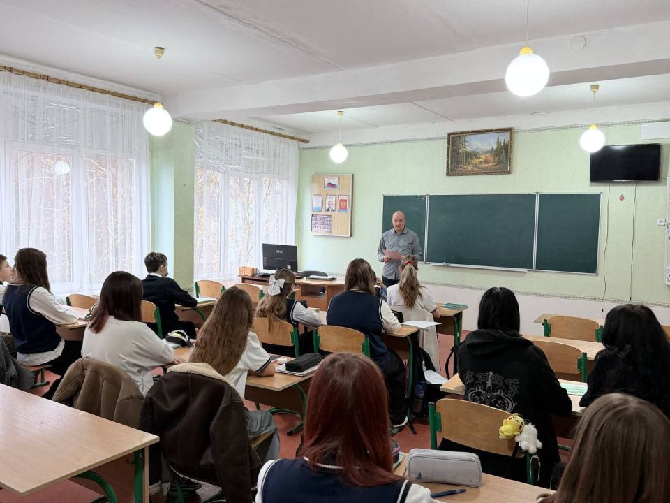 Администрация городского округа муниципальное образование городской округ город Красный Луч Луганской Народной Республики (далее – Администрация города) в соответствии с п.п. 7.4.1. Порядка вырубки (уничтожения), обрезки и... Администрация городского округа муниципальное образование городской округ город Красный Луч Луганской Народной Республики (далее – Администрация города) в соответствии с п.п. 7.4.1. Порядка вырубки (уничтожения), обрезки и...