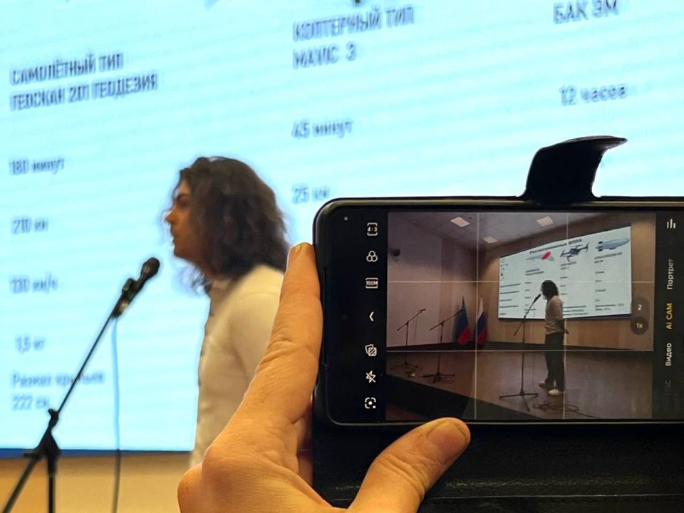 Синергия творчества и промышленности: в Луганске прошёл фестиваль «АРТПРОМ» Синергия творчества и промышленности: в Луганске прошёл фестиваль «АРТПРОМ»