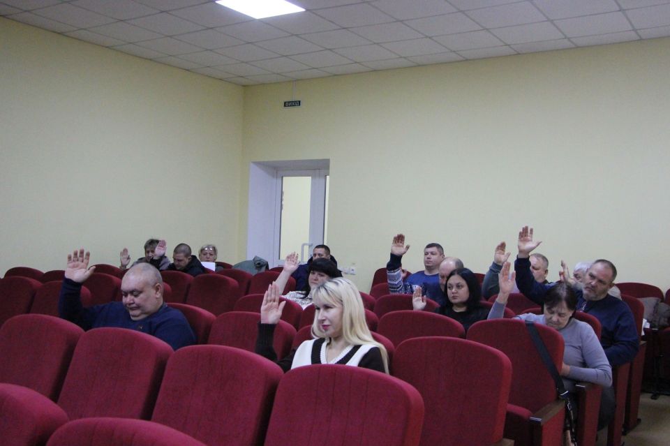 20.11.2025 года в Меловском муниципальном округе состоялось 43-е заседание Совета Меловского муниципального округа Луганской Народной Республики, в котором приняли участие: первый заместитель Главы Администрации Меловского... 20.11.2025 года в Меловском муниципальном округе состоялось 43-е заседание Совета Меловского муниципального округа Луганской Народной Республики, в котором приняли участие: первый заместитель Главы Администрации Меловского...