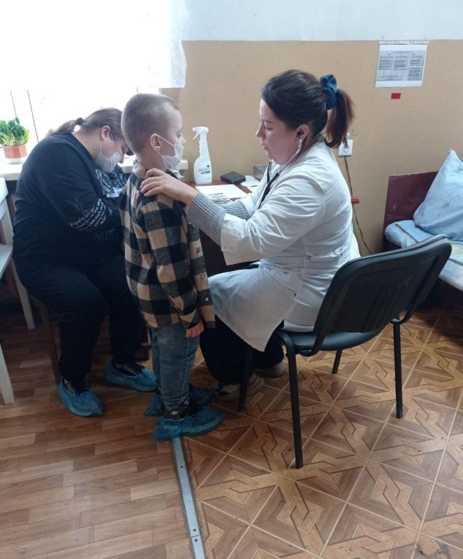 Оренбургские педиатры работают в Перевальском округе Оренбургские педиатры работают в Перевальском округе