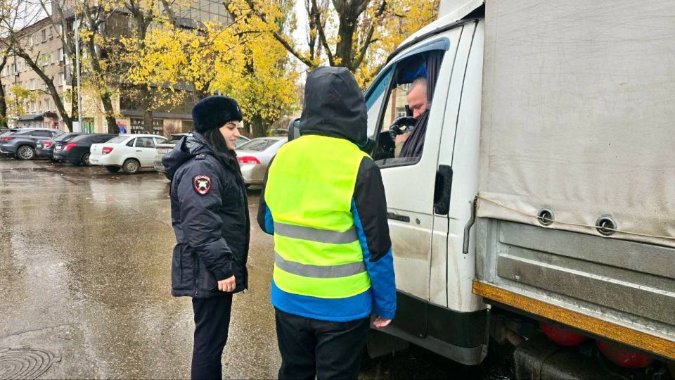 Луганские дети обратились к водителям Луганские дети обратились к водителям
