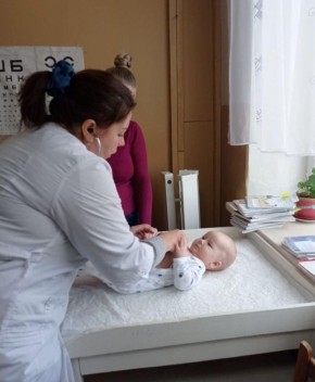 Оренбургские педиатры работают в Перевальском округе