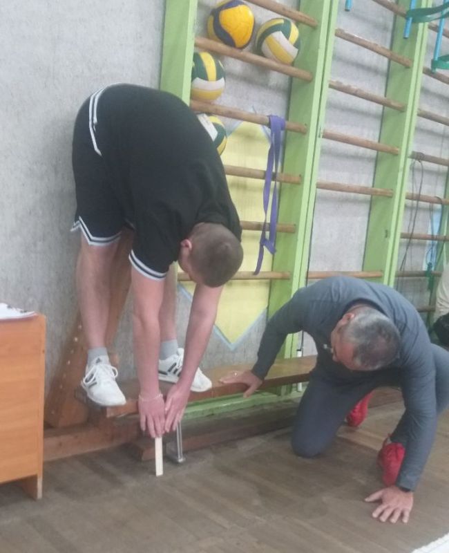 Студенческая молодежь Краснодона соревновалась в сдаче нормативов ГТО Студенческая молодежь Краснодона соревновалась в сдаче нормативов ГТО