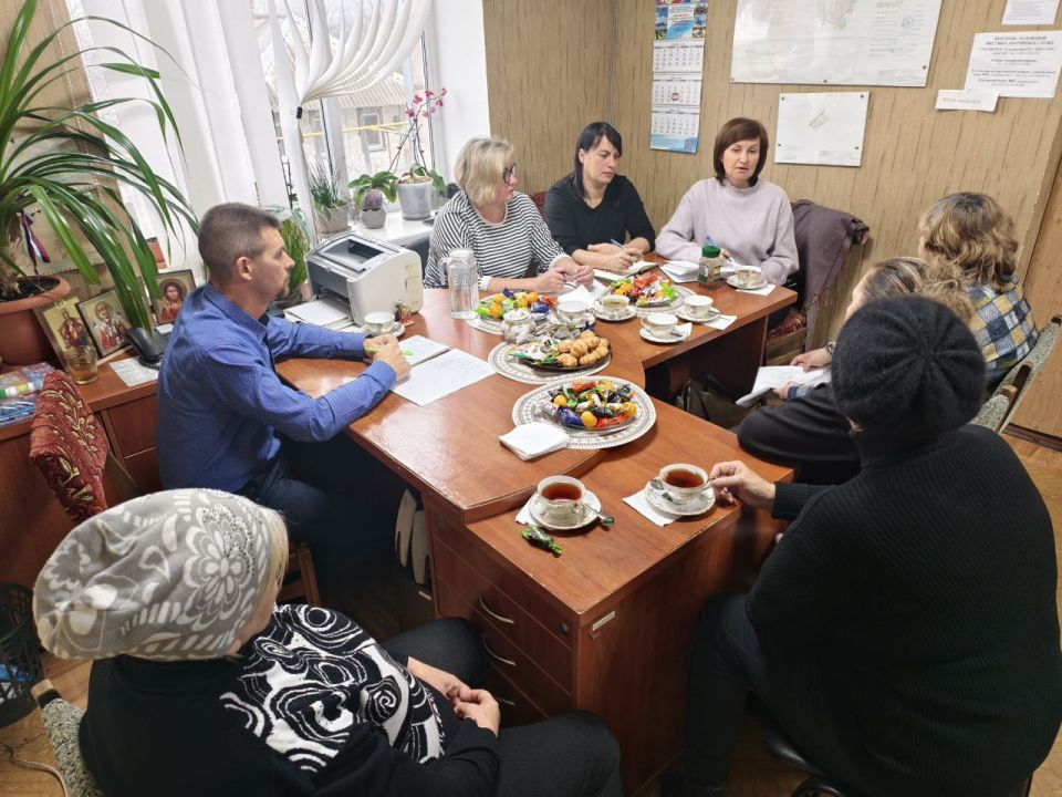Евгений Бондарь: Очередную встречу с родными военнослужащих, погибших в ходе спецоперации, в пгт Евгений Бондарь: Очередную встречу с родными военнослужащих, погибших в ходе спецоперации, в пгт