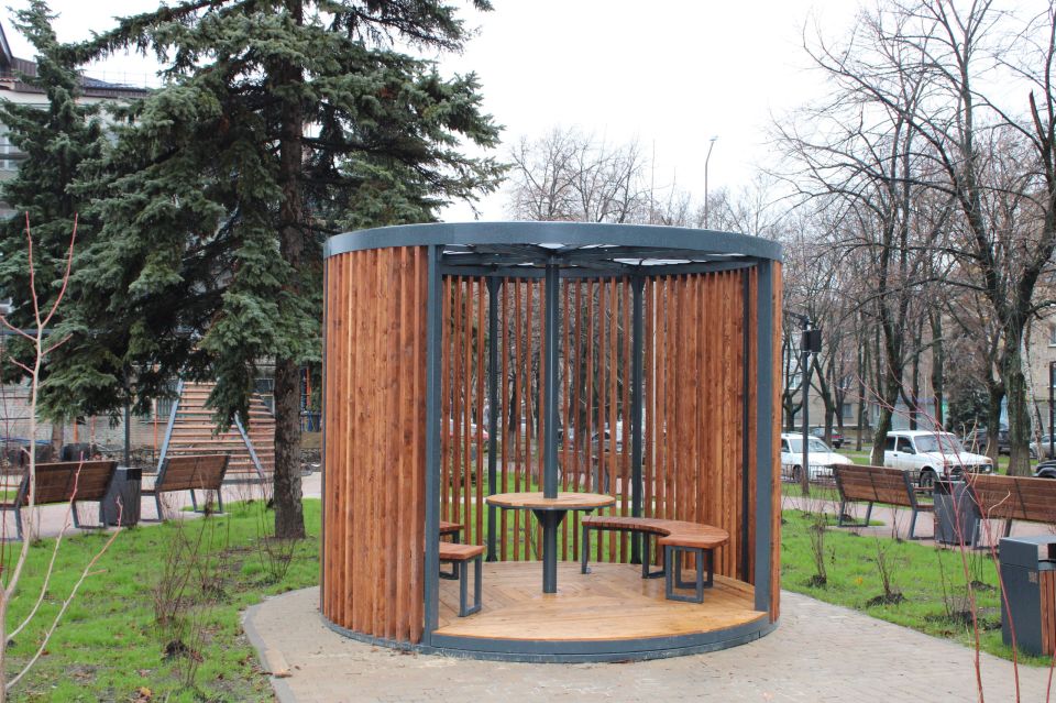 Реализация проекта «Каштановая аллея» в городе Ровеньки на завершающем этапе Реализация проекта «Каштановая аллея» в городе Ровеньки на завершающем этапе