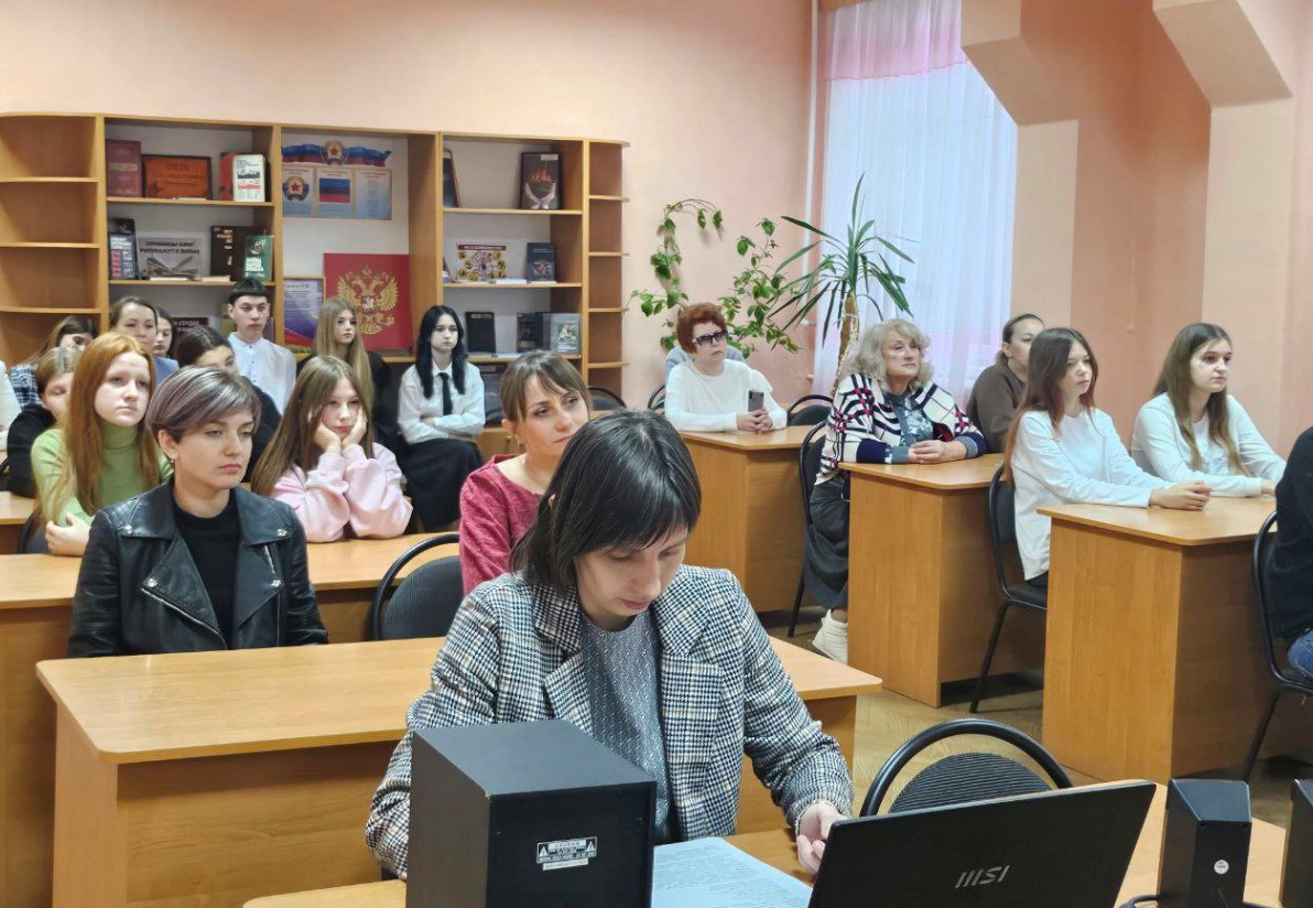 19 ноября в Брянковском колледже (филиале) ФГ БОУ ВО «Луганский педагогический университет» прошло мероприятие, посвященное профессиональному празднику «Дню бухгалтера»